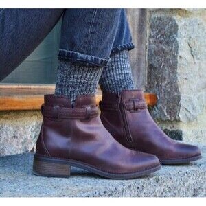 Clarks Womens Maye Ease Comfort Leather Ankle Booties Size 7.5
